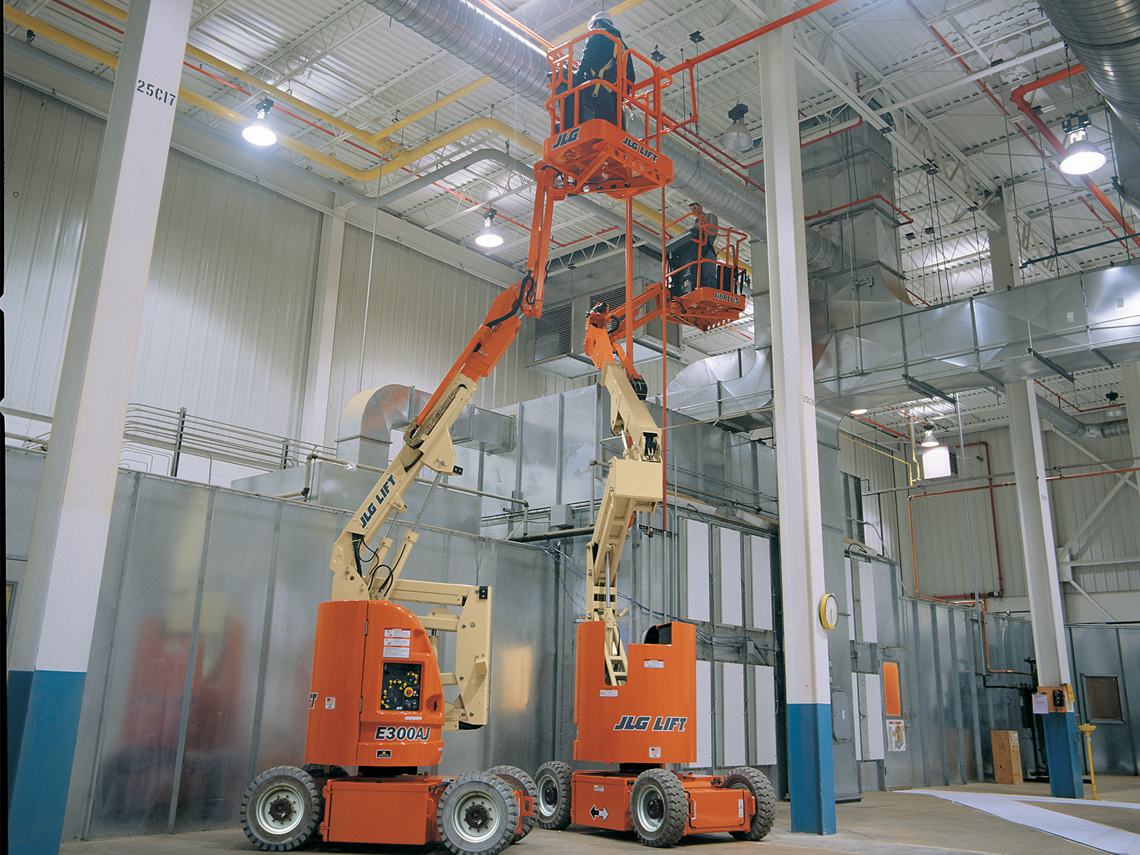 Used JLG E300AJP   | lift truck rental for sale | National Lift