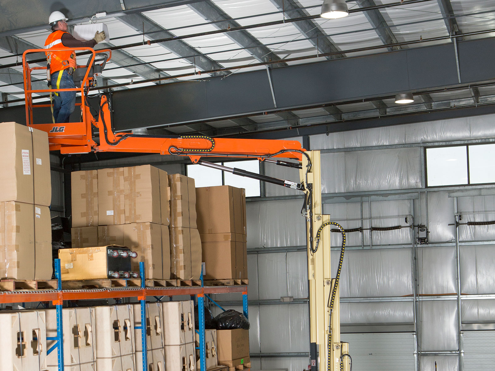 Used JLG T32E   | lift truck rental for sale | National Lift