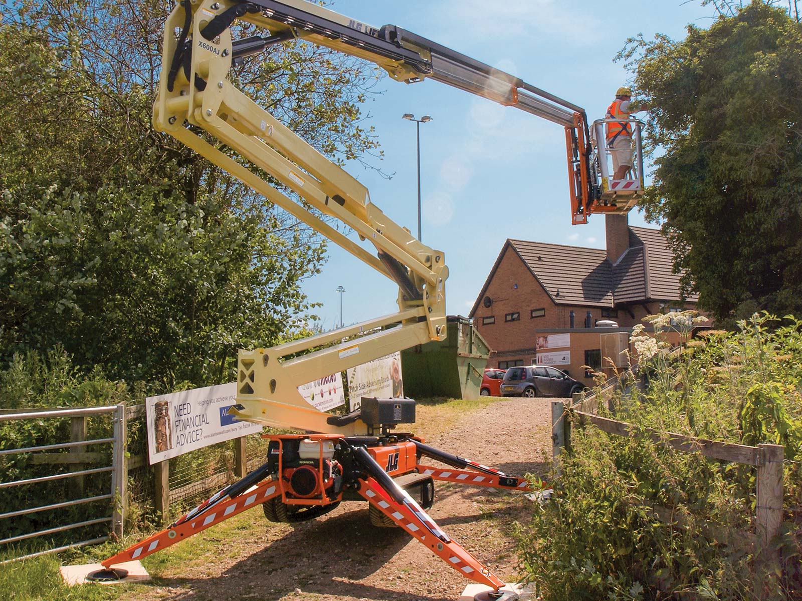 Used JLG X600AJ   | lift truck rental for sale | National Lift