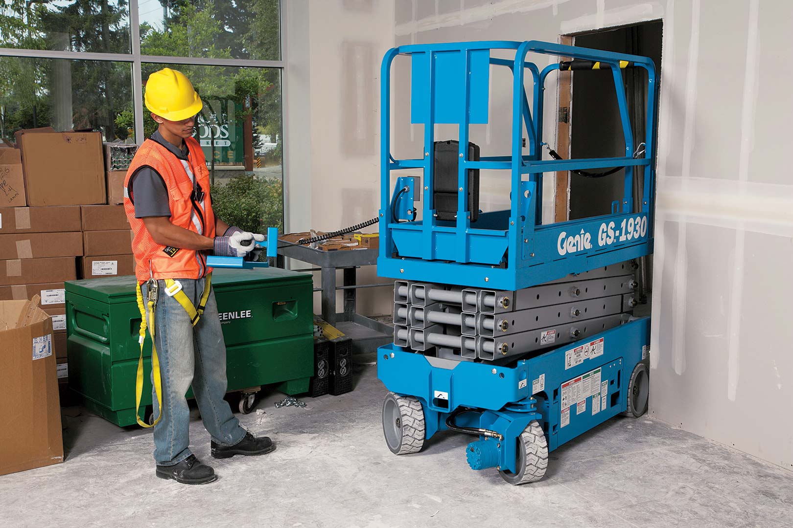 Used Genie GS-1530   | lift truck rental for sale | National Lift