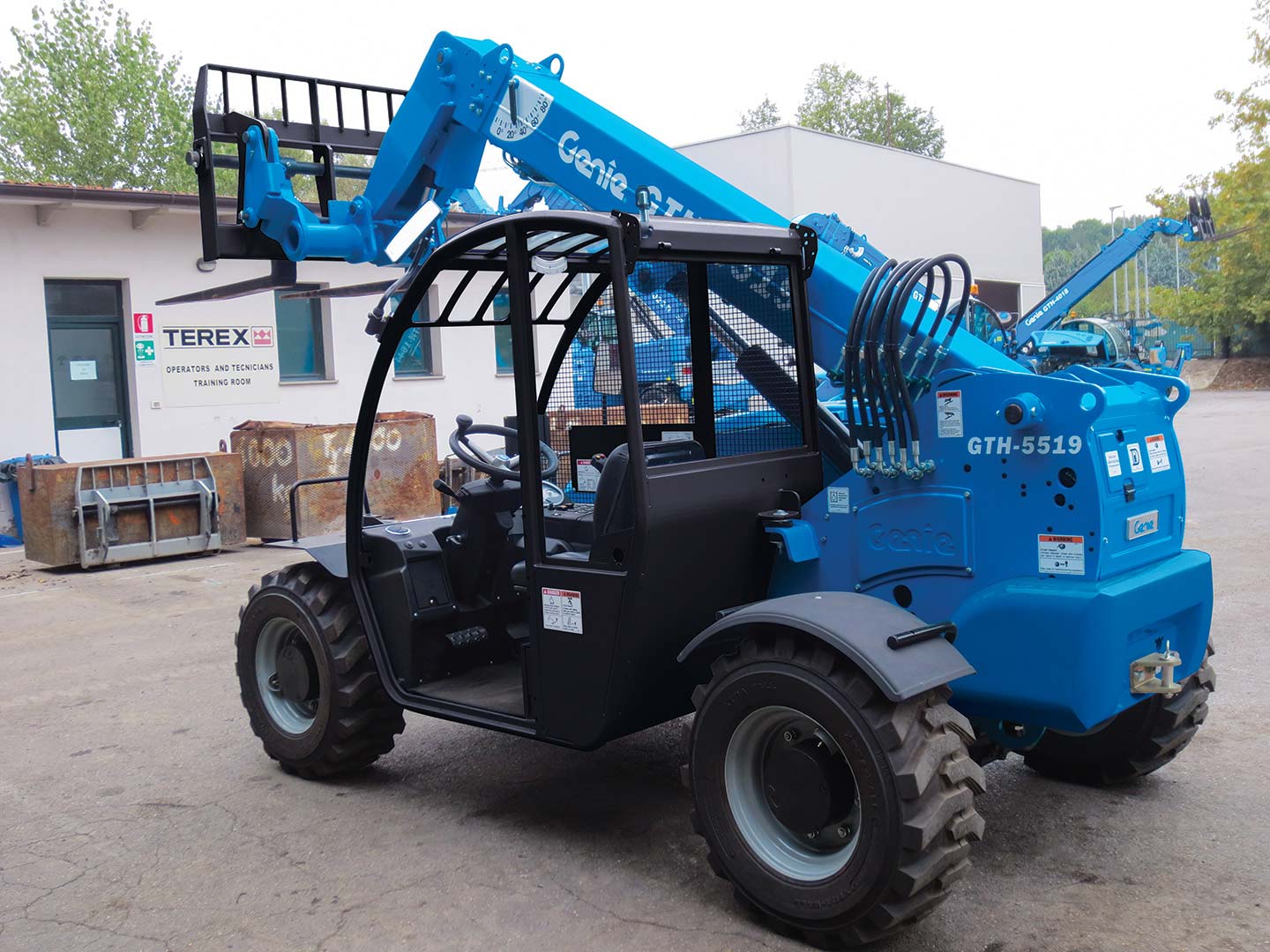 Used Genie GTH-5519   | lift truck rental for sale | National Lift