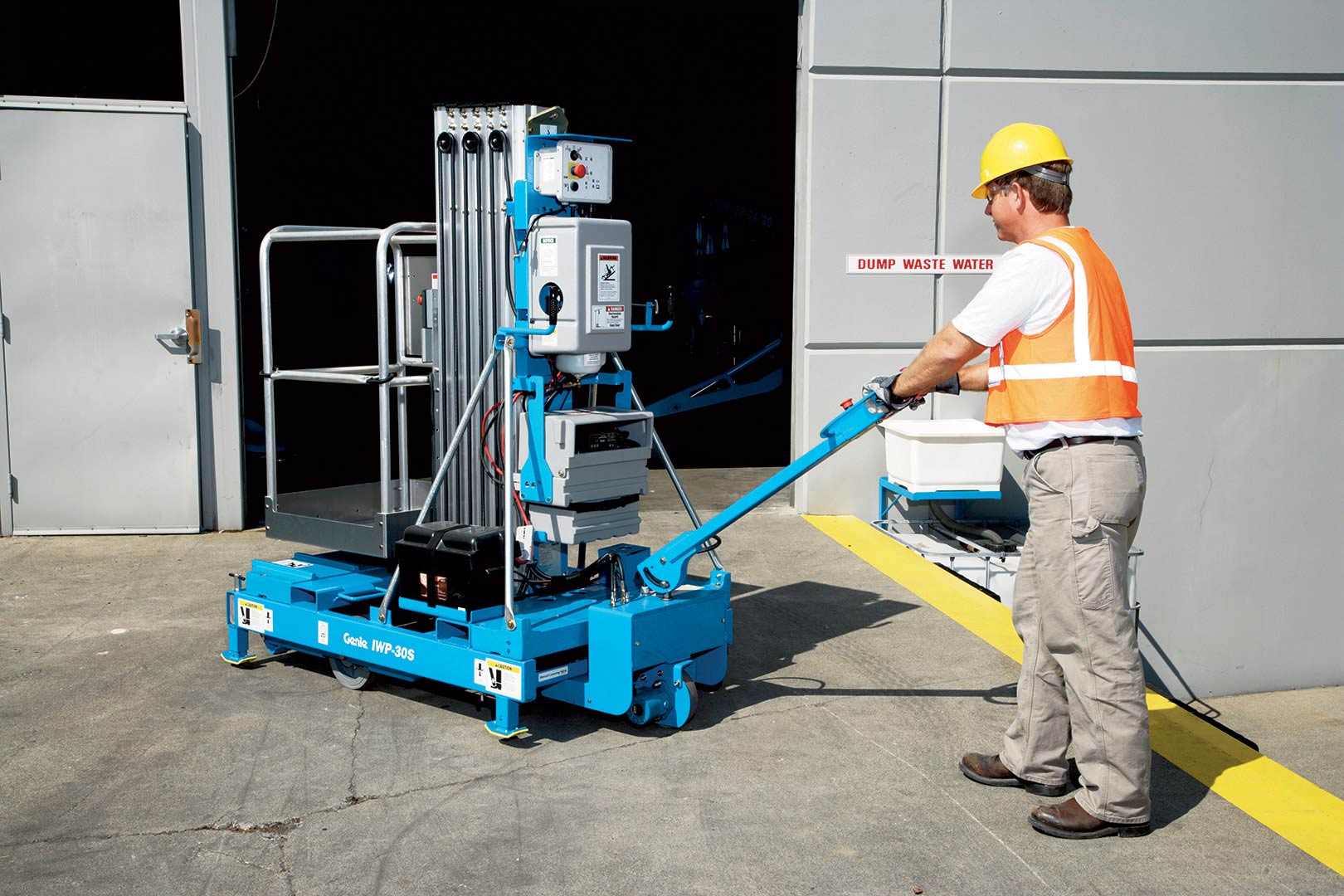 Used Genie IWP-30S   | lift truck rental for sale | National Lift