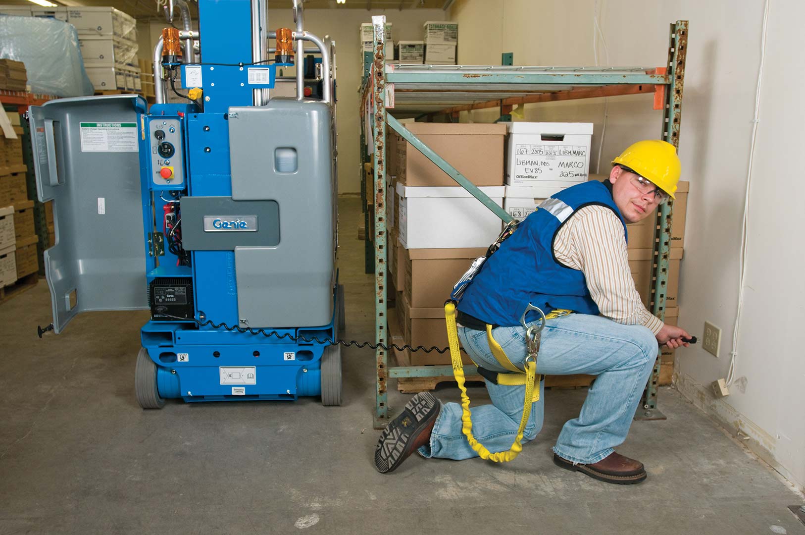 Used Genie QS-15   | lift truck rental for sale | National Lift