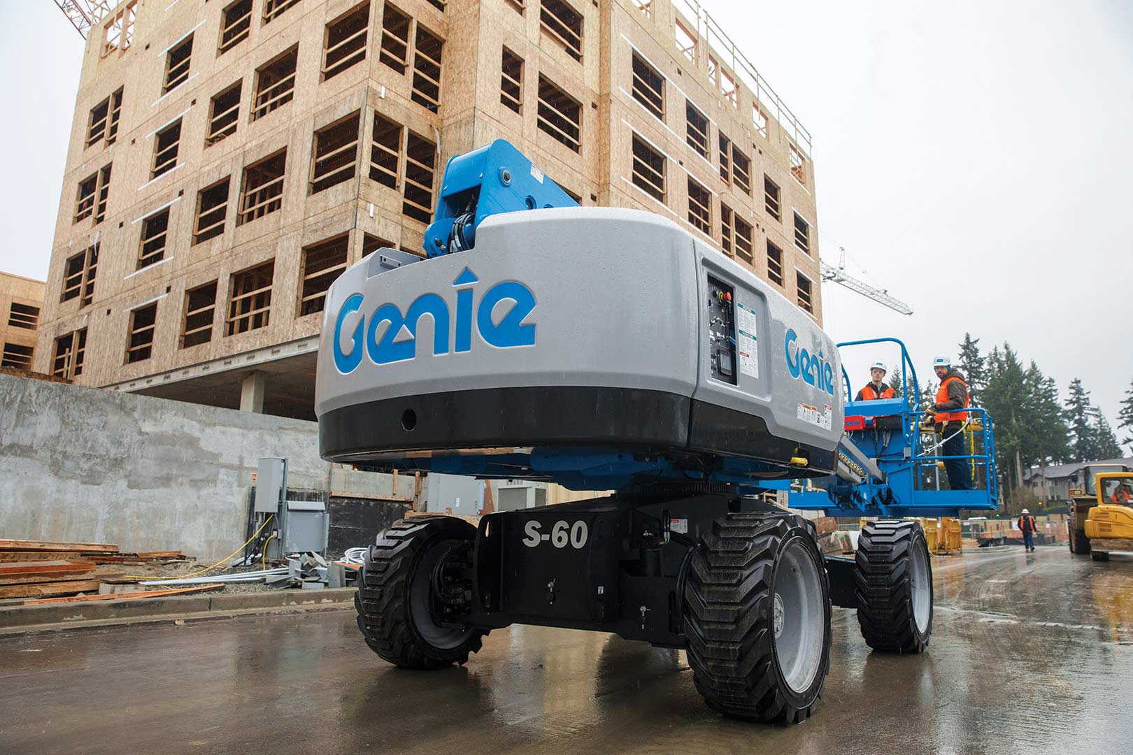 Used Genie S-60X and S-65   | lift truck rental for sale | National Lift