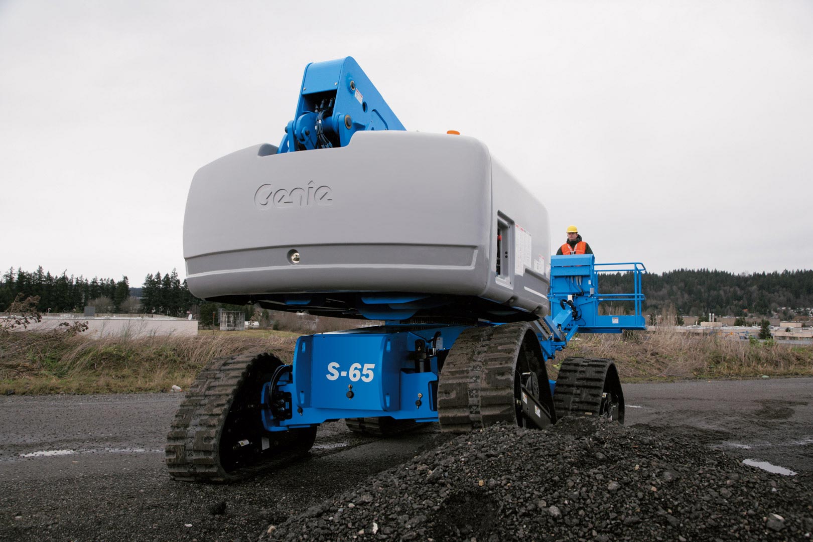 Used Genie S-60X and S-65   | lift truck rental for sale | National Lift