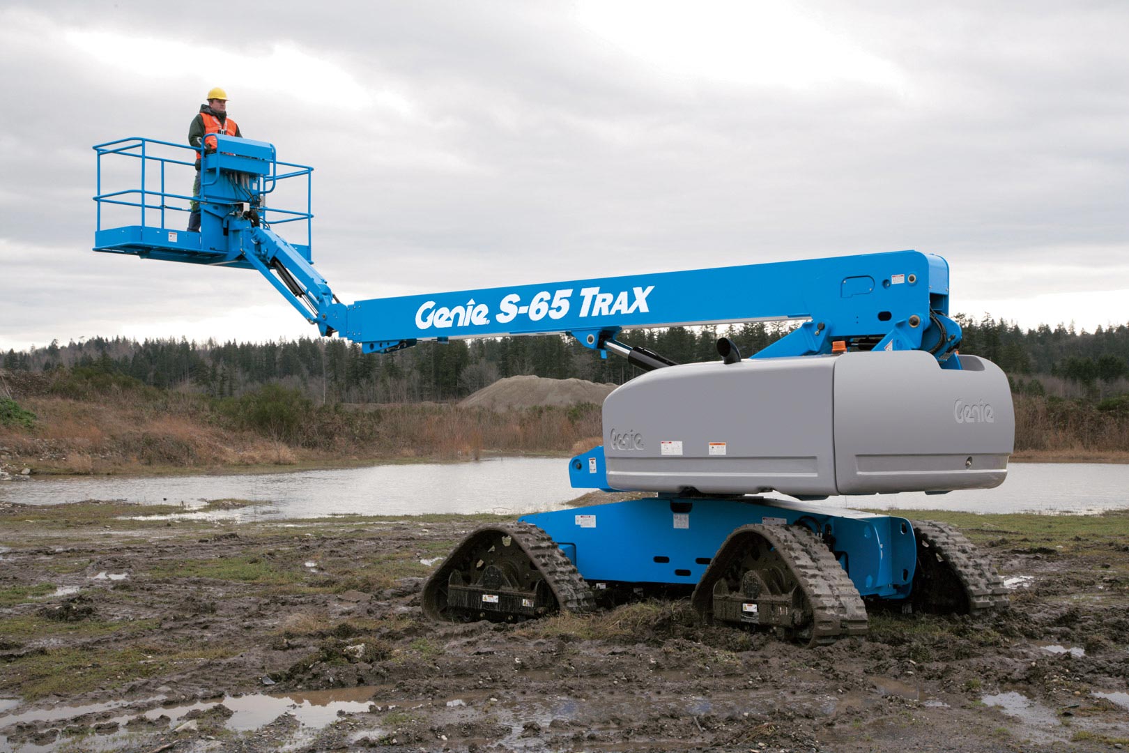 Used Genie S-60X and S-65   | lift truck rental for sale | National Lift