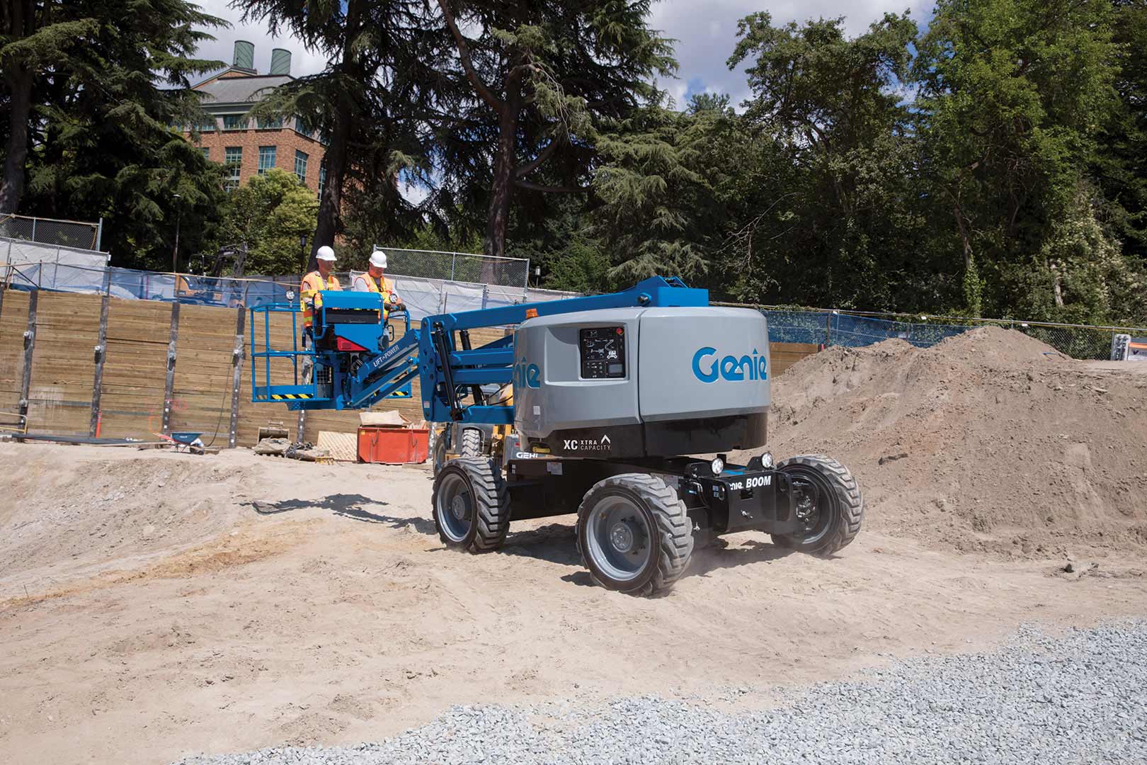 Used Genie Z-45 XC   | lift truck rental for sale | National Lift