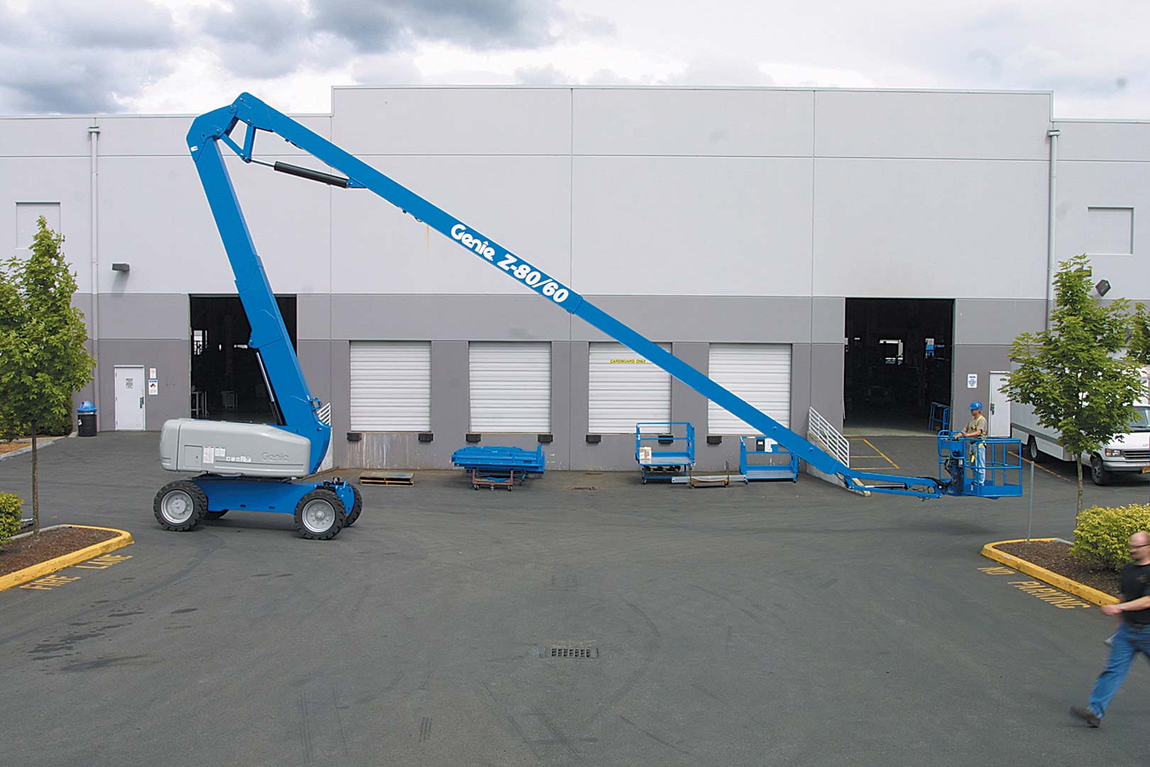 Used Genie Z-80/60   | lift truck rental for sale | National Lift