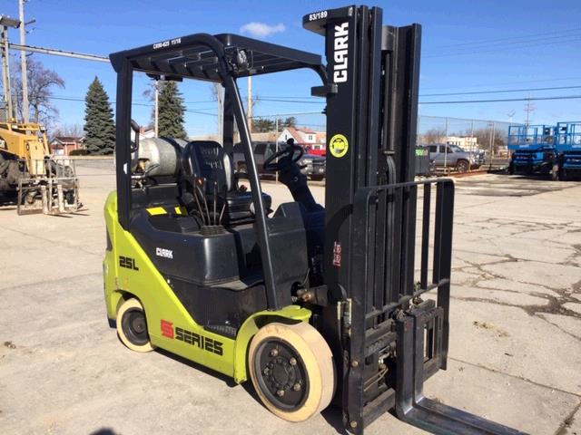 Used Clark S25C   | lift truck rental for sale | National Lift