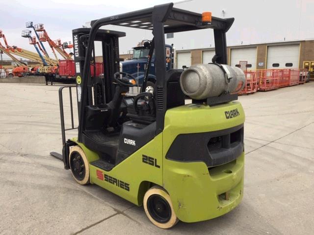 Used Clark S25C   | lift truck rental for sale | National Lift