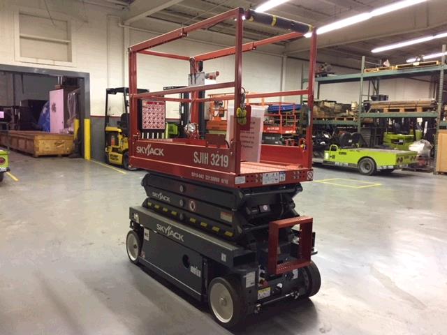 Used Skyjack SJIII3219   | lift truck rental for sale | National Lift