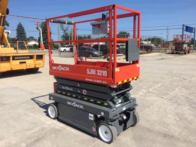 Used Skyjack SJIII3219   | lift truck rental for sale | National Lift