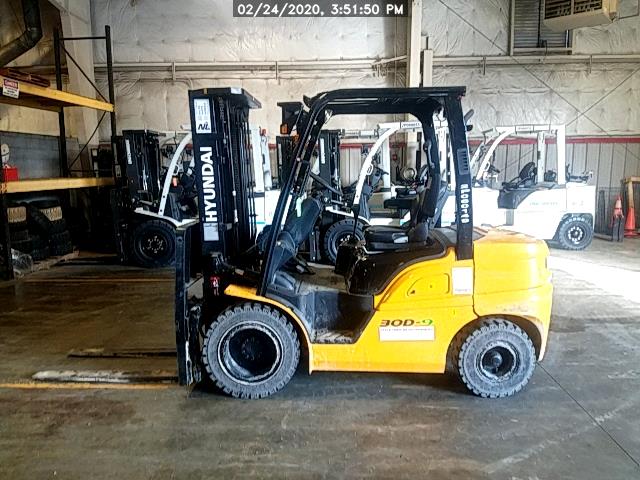 Used Hyundai 30D-9   | lift truck rental for sale | National Lift