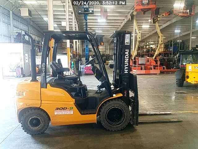 Used Hyundai 30D-9   | lift truck rental for sale | National Lift