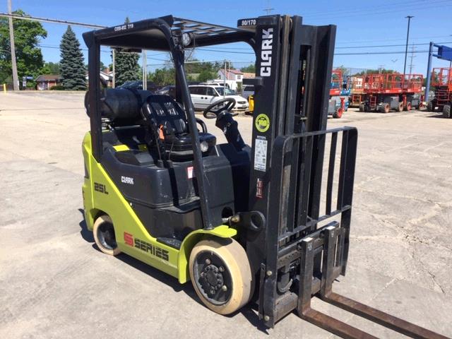 Used Clark S25C   | lift truck rental for sale | National Lift