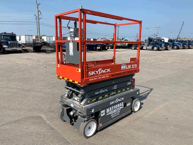 Used Skyjack SJIII3219   | lift truck rental for sale | National Lift