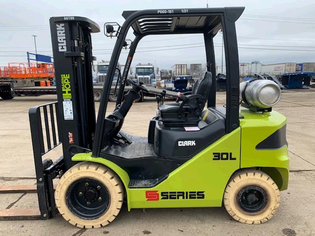 Used Clark S30   | lift truck rental for sale | National Lift