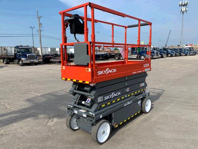 Used Skyjack SJ3226-A   | lift truck rental for sale | National Lift