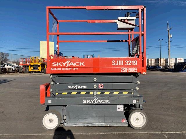 Used Skyjack SJ3219   | lift truck rental for sale | National LiftMEWP, Mobile Elevated Work Platforms, personnel lift, electric scissor lift rental, articulating boom lift rental, telescoping boom lift rental, one man lift, elevated mobile area work platform rentals for rent, Memphis, New York, rough terrain scissor lift rental, rent a rough terrain scissor lift, rent rough terrain scissor lift, scissor lift rental rent, rough terrain scissor lift rental rent, rough terrain scissor lifts rental rent, articulating boom lift rental rent, articulating articulating boom lift rental rent, rent articulating boom lift rental, rent materials handling equipment articulating boom lift rental, telescoping boom lift rental, rent a telescopic, telescoping boom lift, rent telescopic, telescoping boom lift, telescoping boom lift area work platform rentals for rent