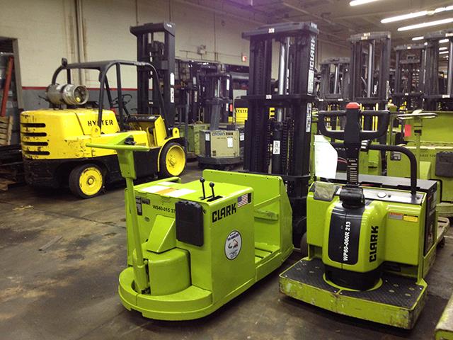 Used Clark ST40   | lift truck rental for sale | National Lift