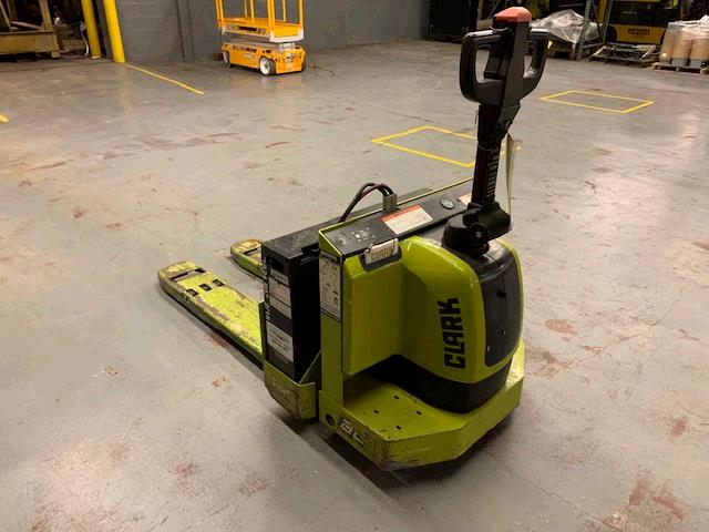 Used Clark PWX30   | lift truck rental for sale | National Lift