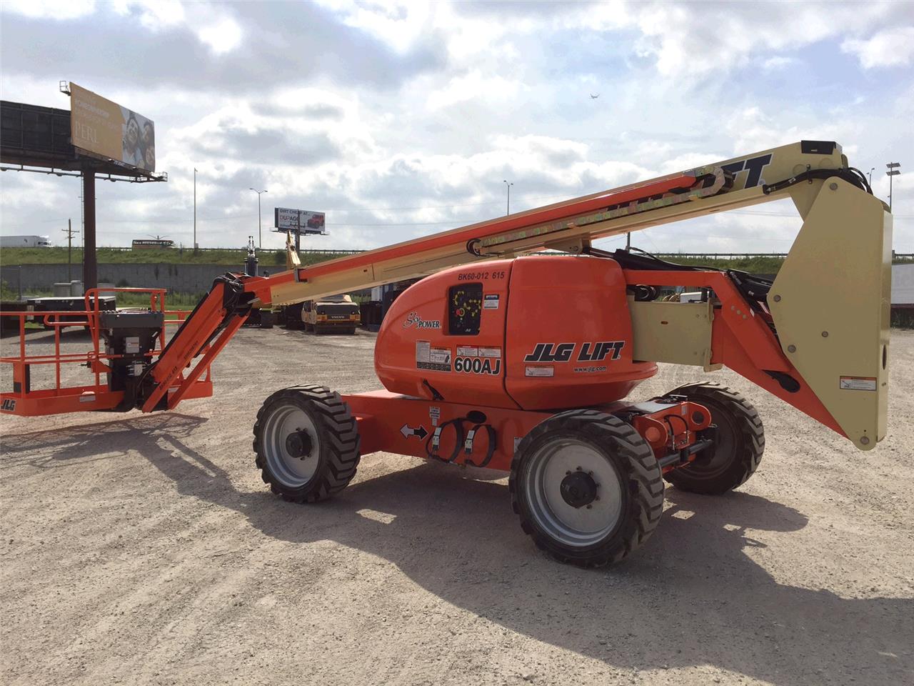 Used JLG Industries 600AJ   | lift truck rental for sale | National Lift