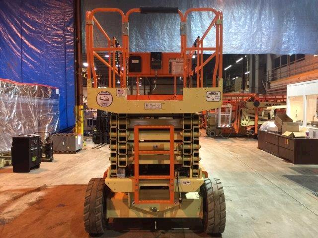 Used JLG Industries 4069LE   | lift truck rental for sale | National Lift