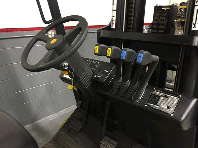 Used Clark CGC70   | lift truck rental for sale | National Lift