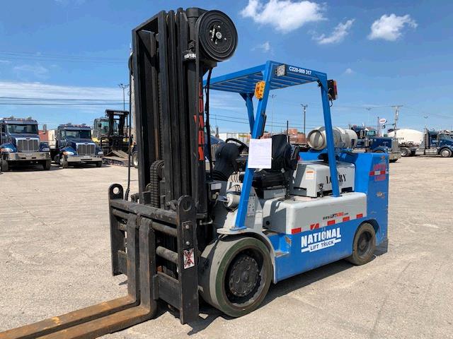 Used Lowry L220XDS   | lift truck rental for sale | National Lift