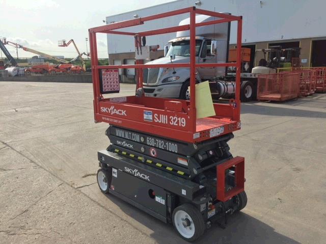 Used Skyjack SJIII3219   | lift truck rental for sale | National Lift