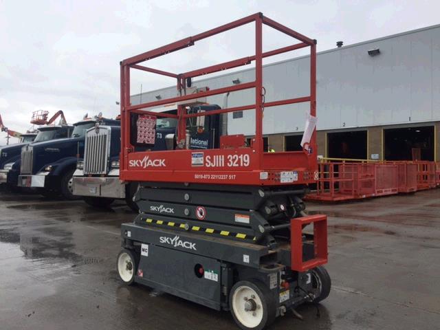 Used Skyjack SJIII3219   | lift truck rental for sale | National Lift