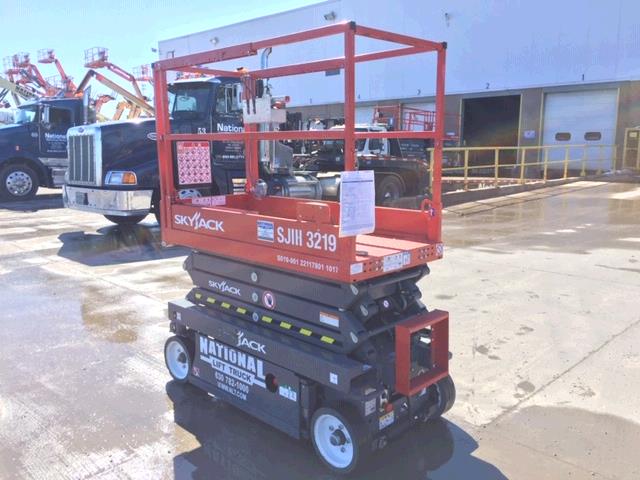 Used Skyjack SJIII3219   | lift truck rental for sale | National Lift