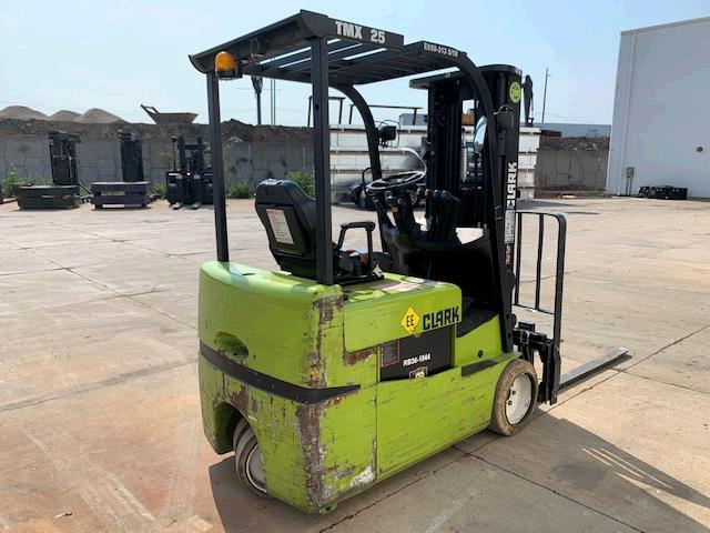 Used Clark TMX25   | lift truck rental for sale | National Lift